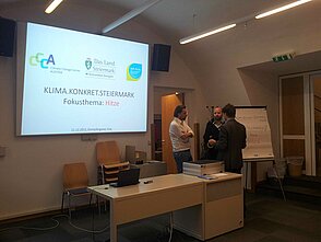 ExpertInnen im Gespräch ExpertInnen im Gespräch